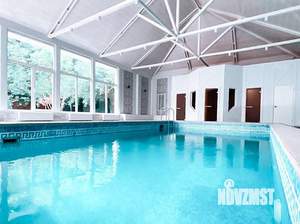 Дом 700м², 3-этажный, посуточно,