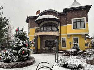 Дом 650м², 3-этажный, на длительный срок,