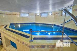 Дом 400м², 3-этажный, посуточно,