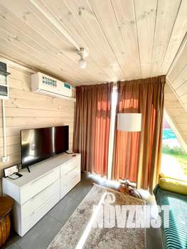 Дом 42м², 2-этажный, посуточно,