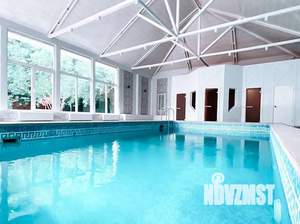 Дом 700м², 3-этажный, посуточно,