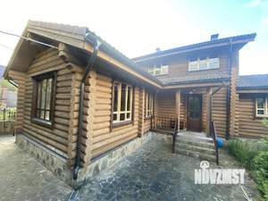 Дом 198м², 2-этажный, участок 8 сот.