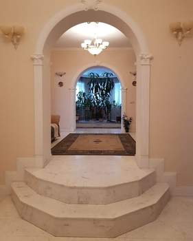 Дом 619м², 2-этажный, участок 32 сот.