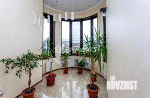 Дом 530м², 2-этажный, участок 15 сот.