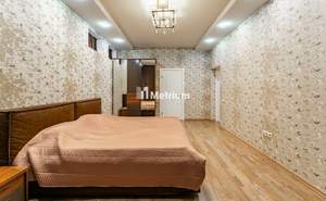 Дом 400м², 2-этажный, участок 10 сот.