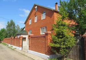 Дом 360м², 4-этажный, участок 8 сот.