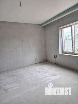 Дом 290м², 3-этажный, участок 787 сот.