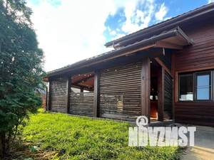 Дом 302м², 2-этажный, участок 5 сот.