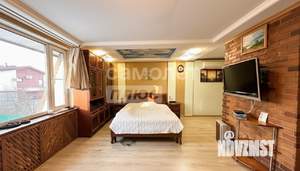 Дом 165м², 3-этажный, участок 8 сот.