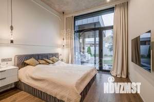 Дом 192м², 1-этажный, участок 9 сот.