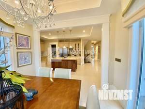 Дом 270м², 2-этажный, участок 10 сот.