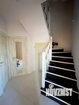 Таунхаус 111м², 3-этажный, участок 3 сот.