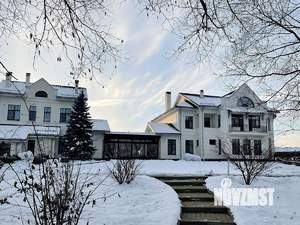 Коттедж 1300м², 3-этажный, участок 60 сот.