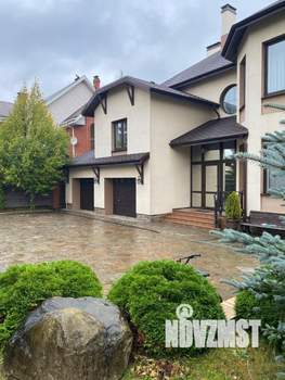 Дом 312м², 3-этажный, участок 24 сот.