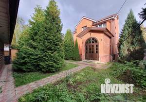 Дом 240м², 3-этажный, участок 10 сот.