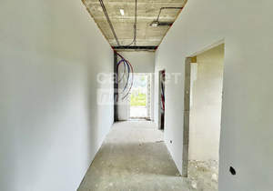 Дом 198м², 2-этажный, участок 10 сот.