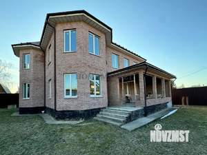 Дом 342м², 2-этажный, участок 8 сот.