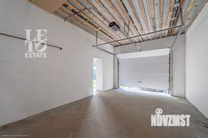 Дом 220м², 2-этажный, участок 8 сот.