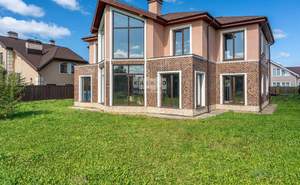 Дом 450м², 2-этажный, участок 10 сот.