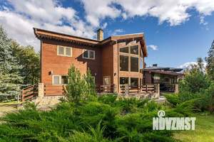 Дом 613м², 2-этажный, участок 43 сот.