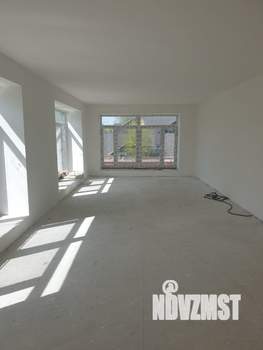 Коттедж 1200м², 4-этажный, участок 12 сот.