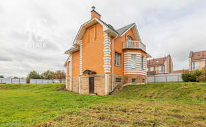 Дом 260м², 3-этажный, участок 17 сот.