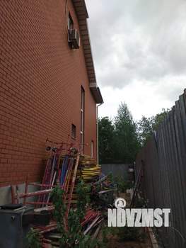 Дом 400м², 4-этажный, участок 5 сот.