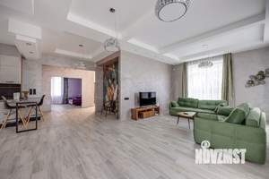 Дом 448м², 2-этажный, участок 16 сот.