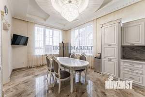 Дом 245м², 2-этажный, участок 8 сот.