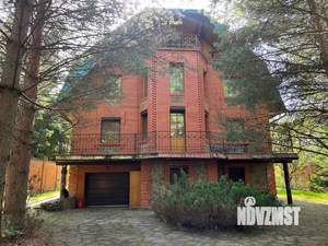 Дом 442м², 4-этажный, участок 17 сот.