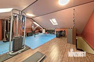 Дом 348м², 2-этажный, участок 15 сот.