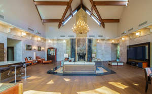 Дом 1880м², 2-этажный, участок 410 сот.