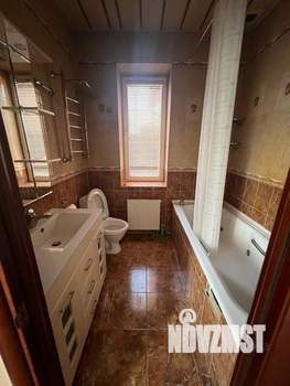 Дом 230м², 3-этажный, участок 14 сот.