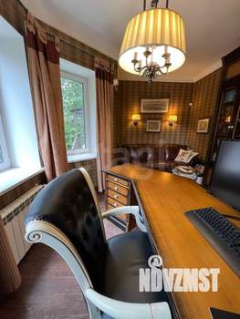 Дом 400м², 3-этажный, участок 10 сот.