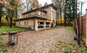 Дом 400м², 2-этажный, участок 10 сот.