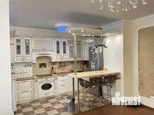 Коттедж 360м², 3-этажный, участок 10 сот.