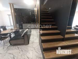 Таунхаус 300м², 3-этажный, участок 3 сот.