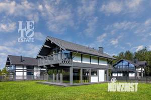 Дом 229м², 2-этажный, участок 8 сот.