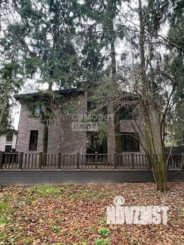 Дом 285м², 2-этажный, участок 11 сот.