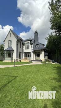 Дом 272м², 2-этажный, участок 8 сот.