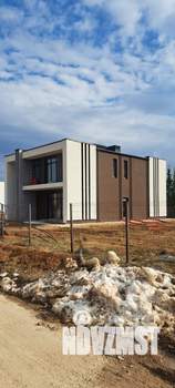 Дом 259м², 2-этажный, участок 9 сот.