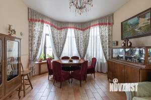 Коттедж 526м², 4-этажный, участок 17 сот.