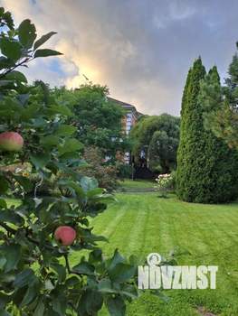 Дом 495м², 3-этажный, участок 24 сот.