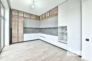 Коттедж 280м², 2-этажный, участок 8 сот.