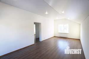 Дом 190м², 2-этажный, участок 6 сот.