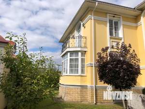 Коттедж 600м², 2-этажный, участок 10 сот.