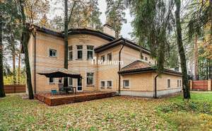 Дом 400м², 2-этажный, участок 10 сот.