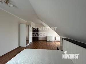 Дом 134м², 2-этажный, участок 4 сот.