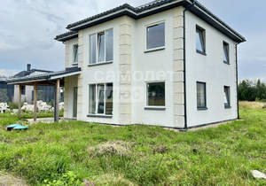 Дом 198м², 2-этажный, участок 10 сот.