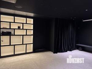 Дом 420м², 3-этажный, участок 8 сот.